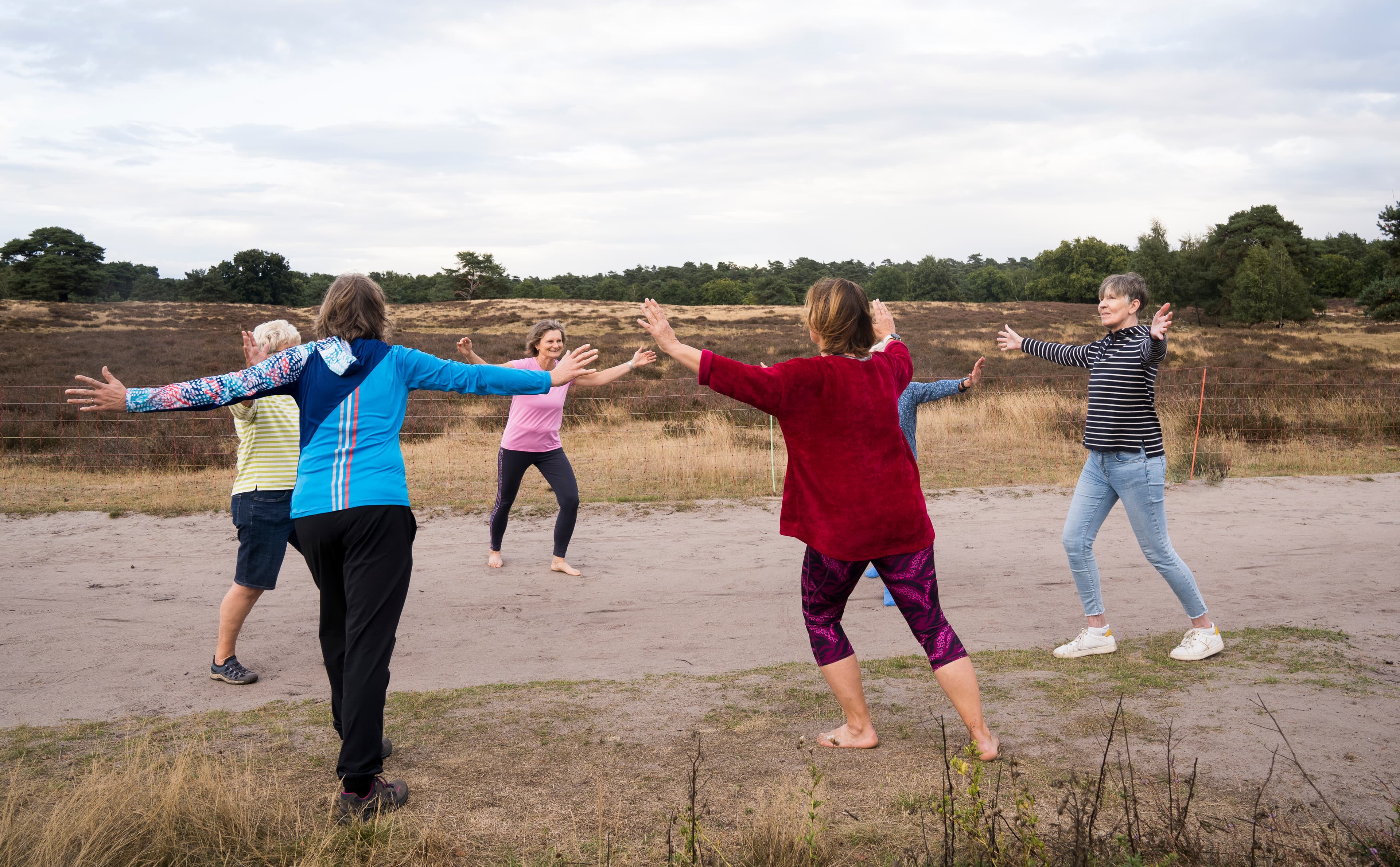 Achtsamkeit, Bewegung & Qi Gong: 25 C6443 www.lichtbildatelier m.de